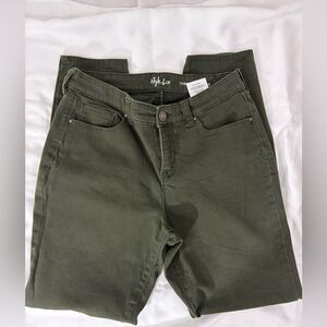 Style & Co Curvy Skinny Leg Black Jeans